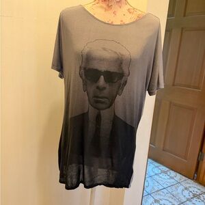 Karl Lagerfeld Gray and Black Short-Sleeve Graphic Tee